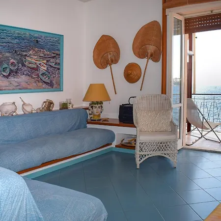 Apartamento Acitrezza View *